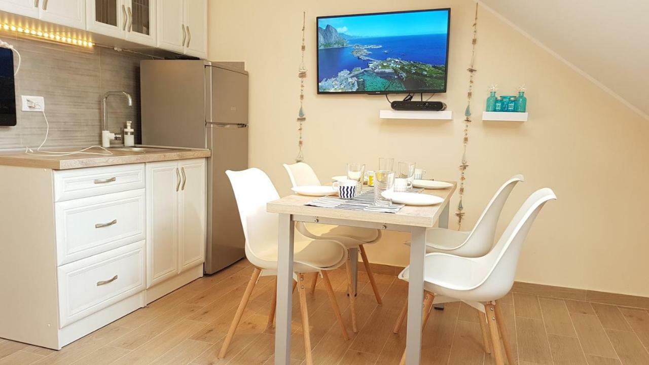 Monika Apartment Tivat Luaran gambar