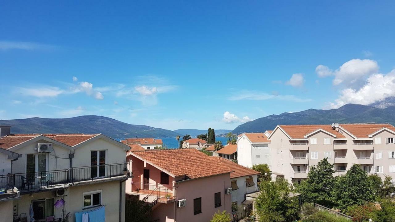 Monika Apartment Tivat Luaran gambar